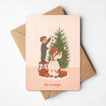 Kerstkaartje met illustratie van twee kindjes die de kerstboom versieren